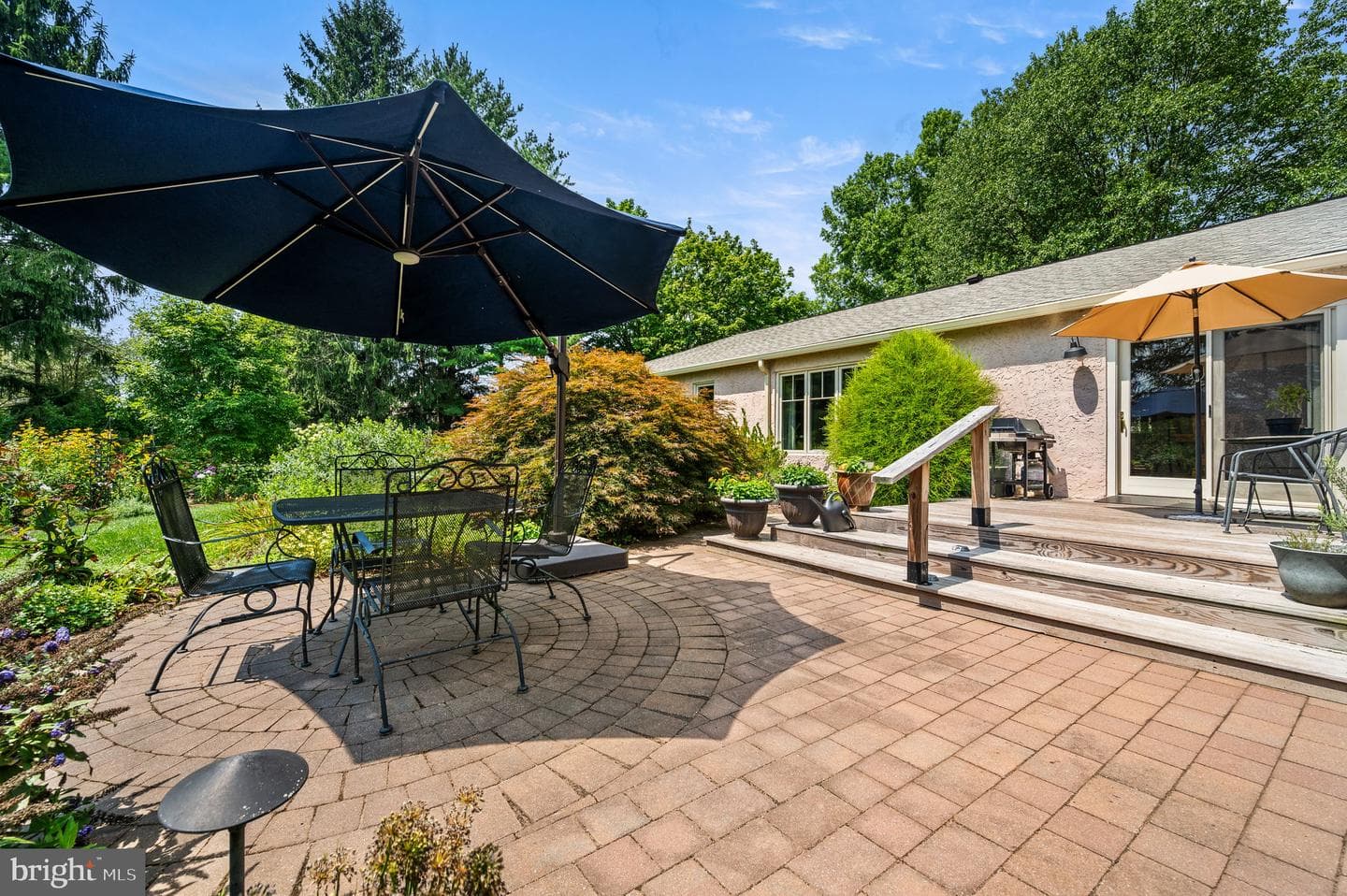 400 Mackenzie Drive photo 34