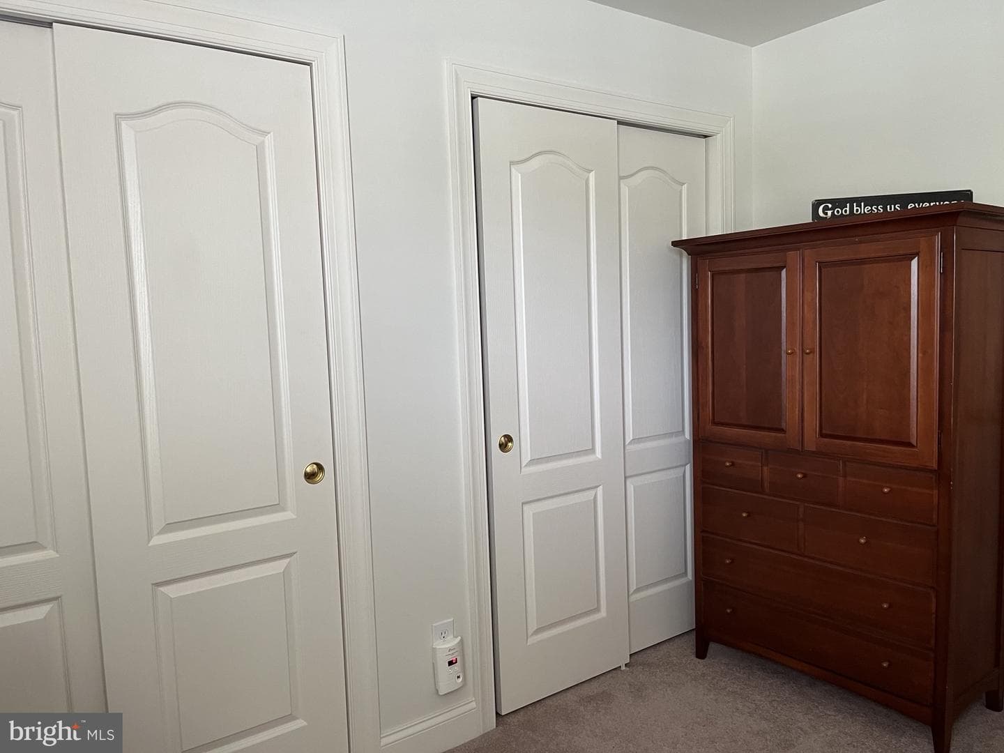 204 Hendrickson Lane photo 34