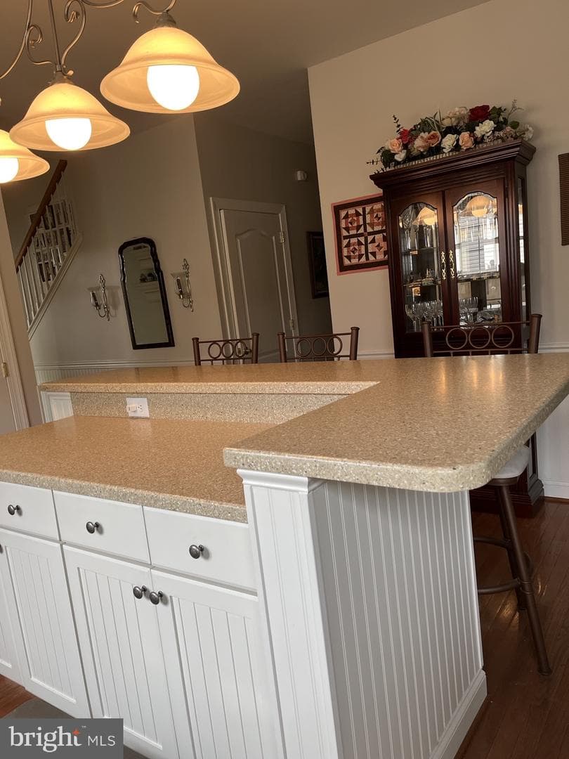 204 Hendrickson Lane photo 8