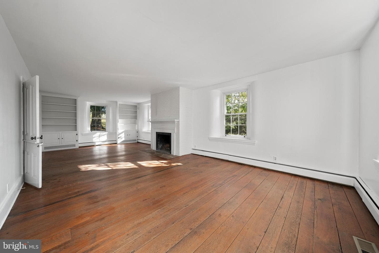 1025 N Chatham Road photo 17
