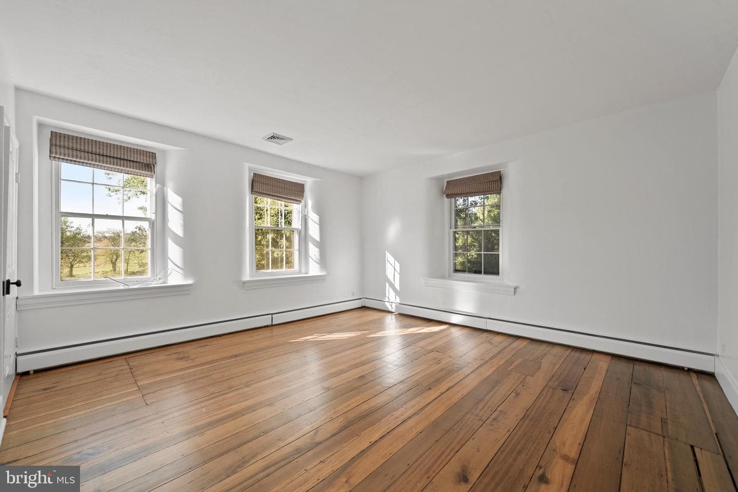 1025 N Chatham Road photo 21