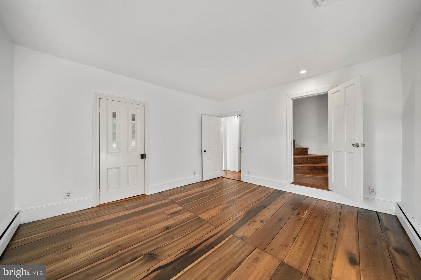 1025 N Chatham Road photo 23