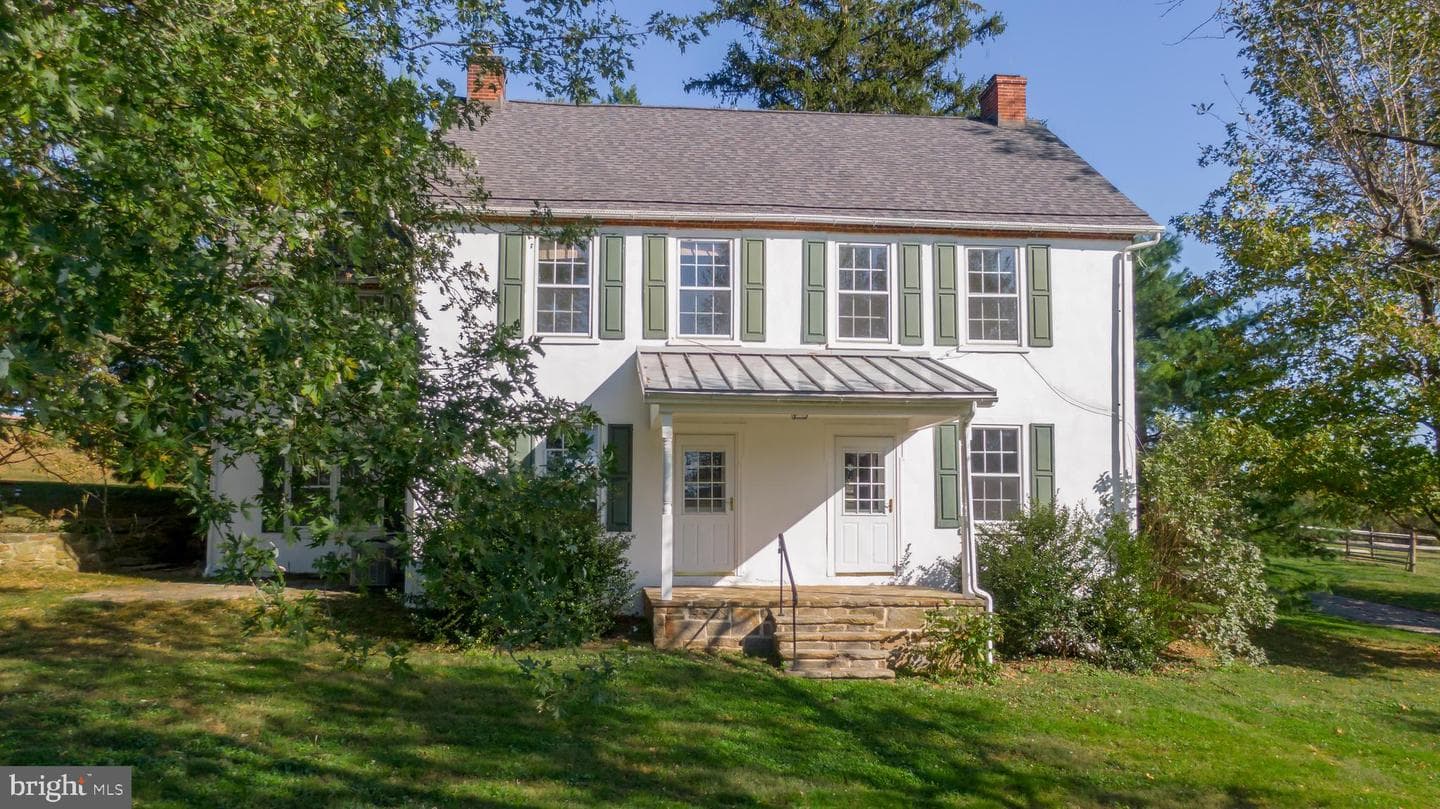 1025 N Chatham Road photo 32