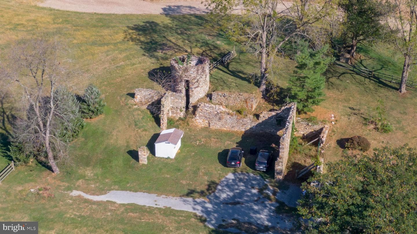 1025 N Chatham Road photo 43
