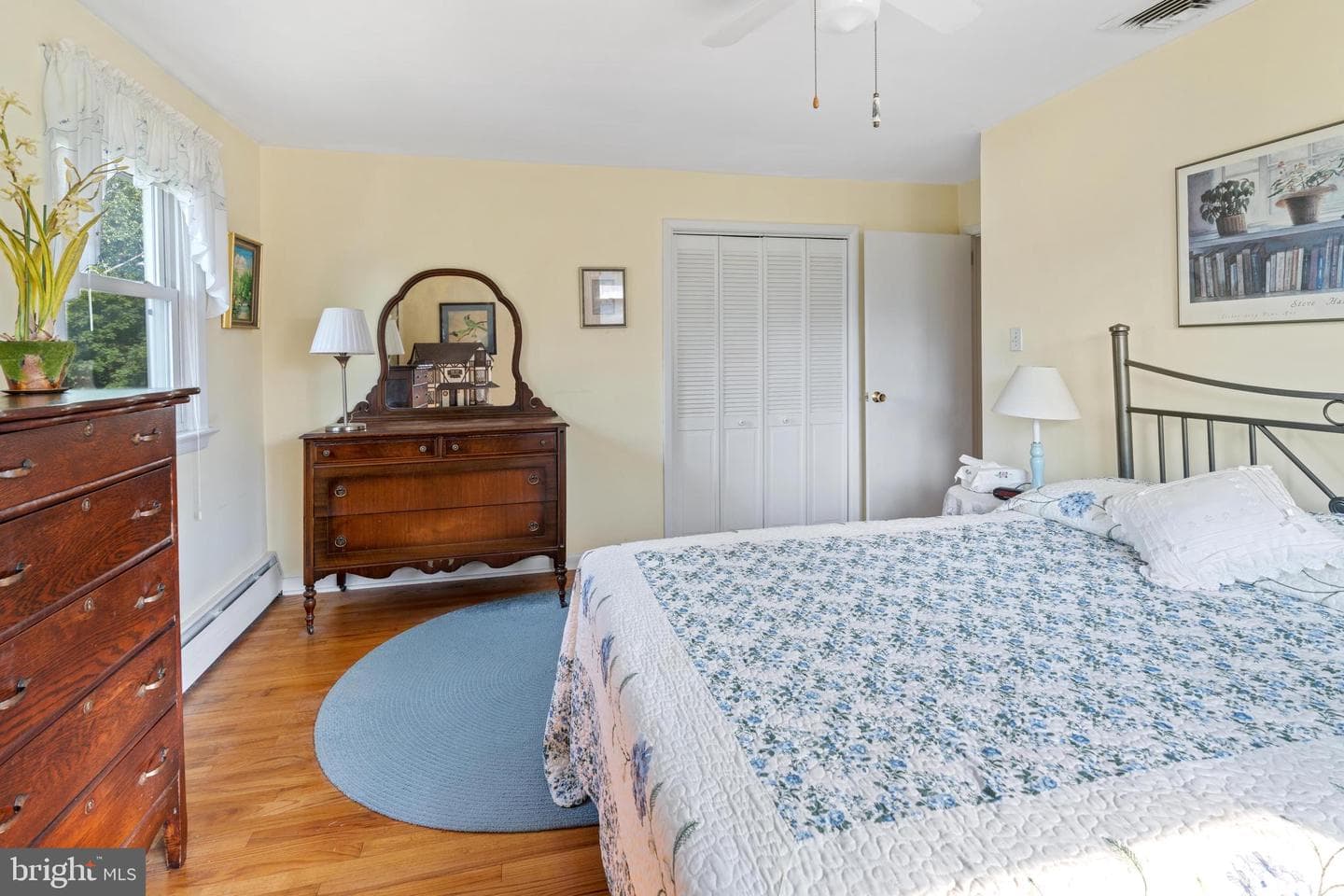 654 Grace Avenue photo 36