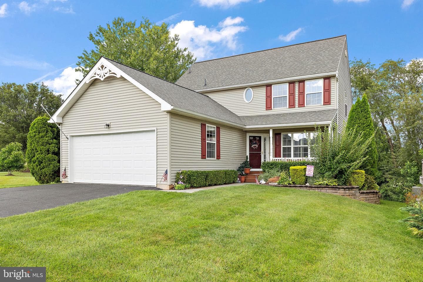 792 W Glenview Drive photo 1