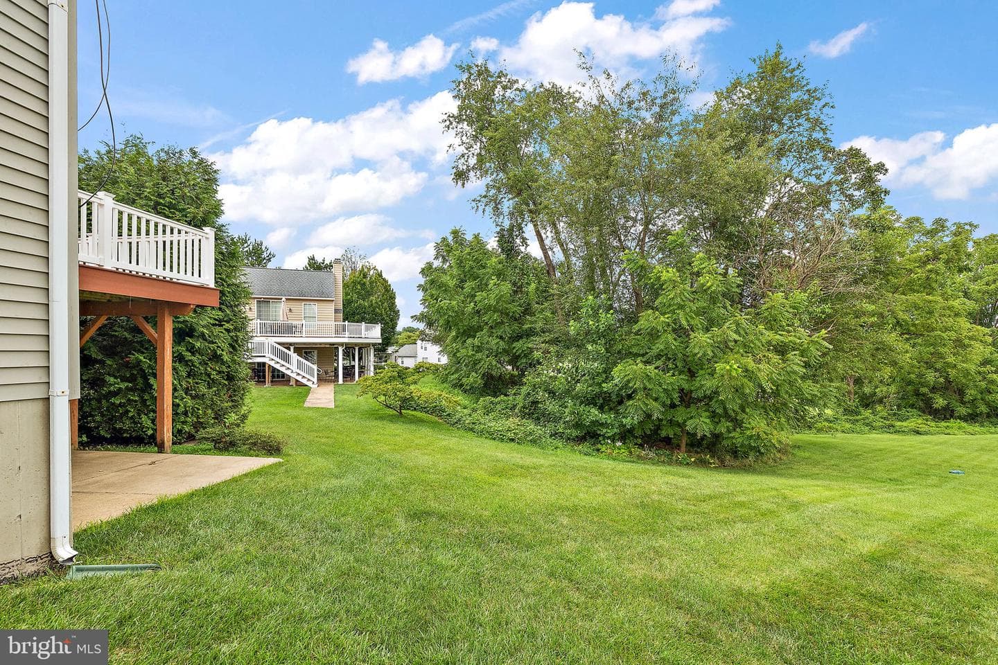 792 W Glenview Drive photo 32
