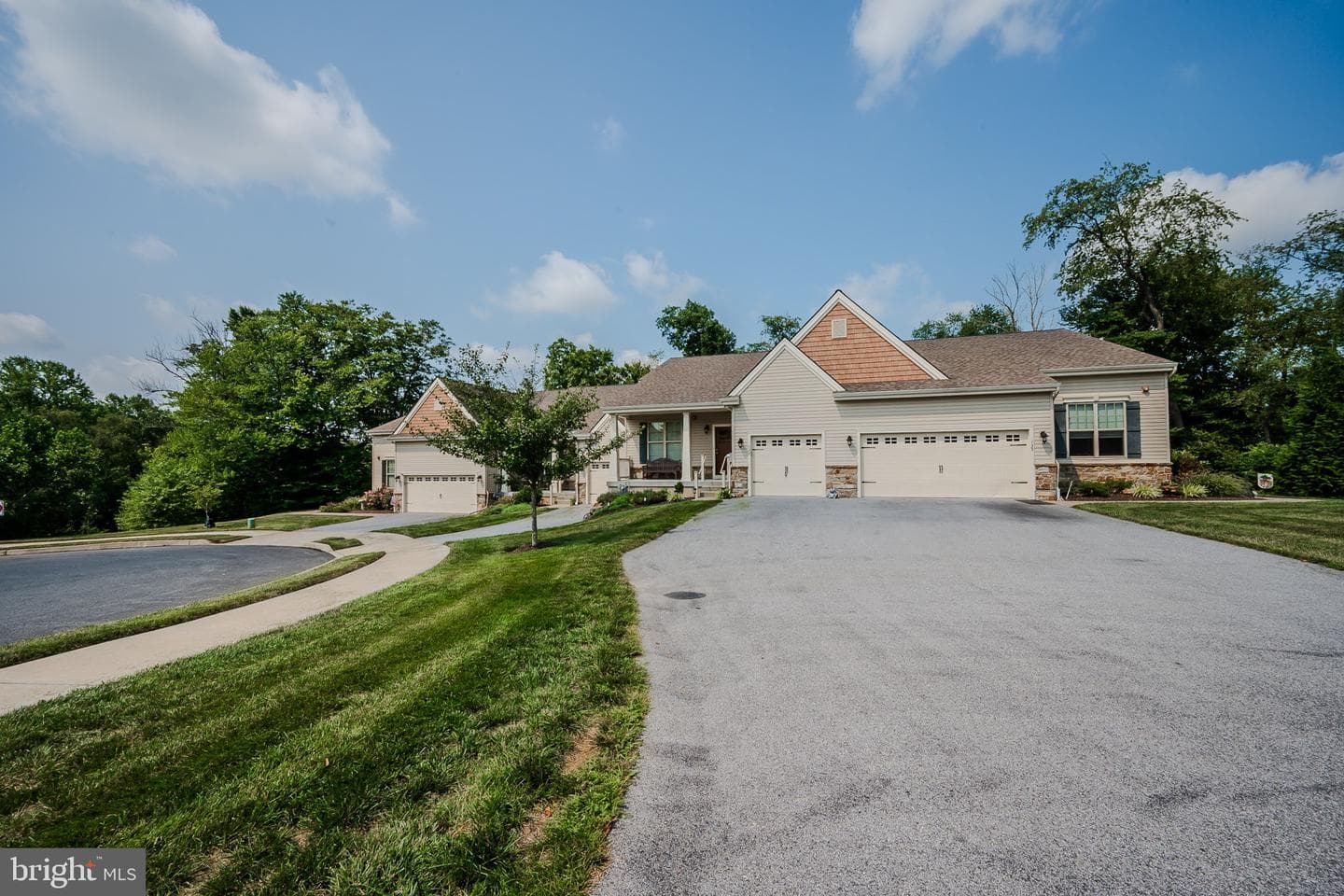 137 Harlow Pointe Ct. photo 3