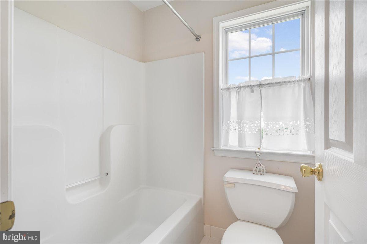 501 Kelleher Drive photo 33