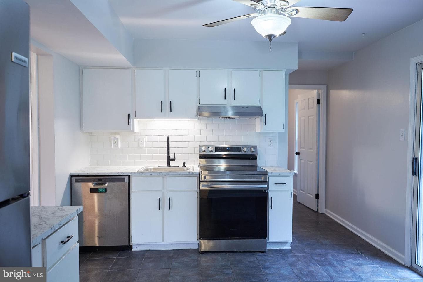 1318 Blair Circle photo 10