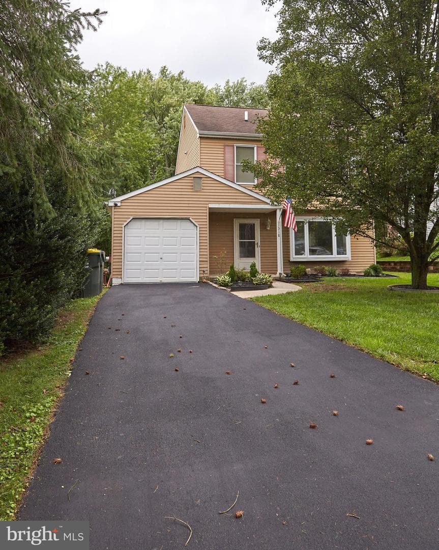 1318 Blair Circle photo 2