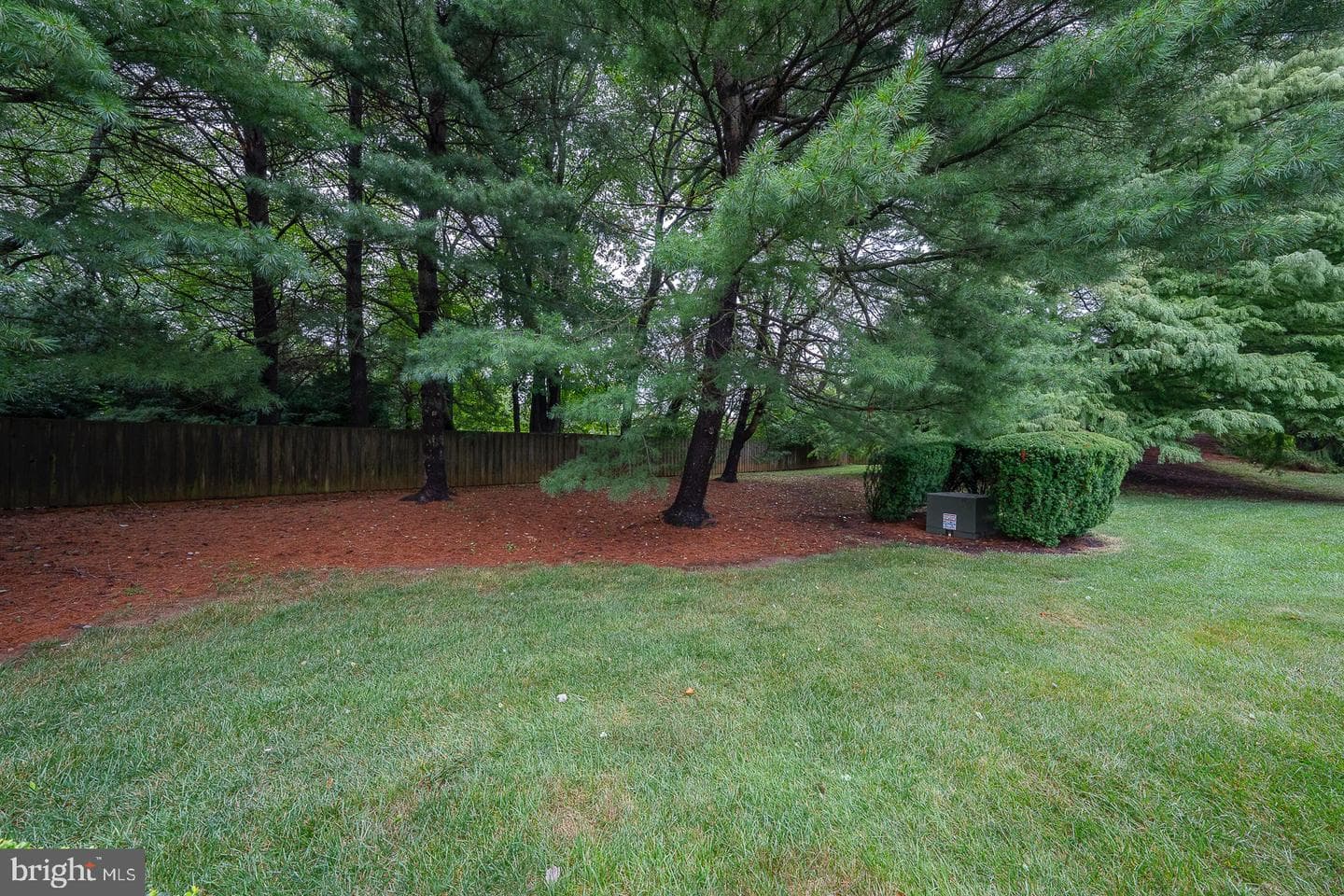 784 Inverness Drive photo 23