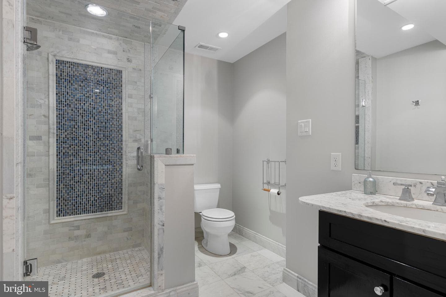 2 Private Way photo 43