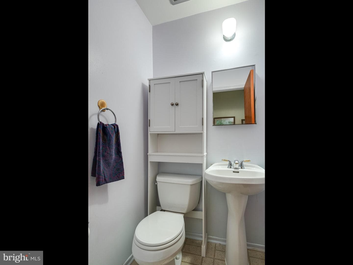 5 Tudor Lane photo 22