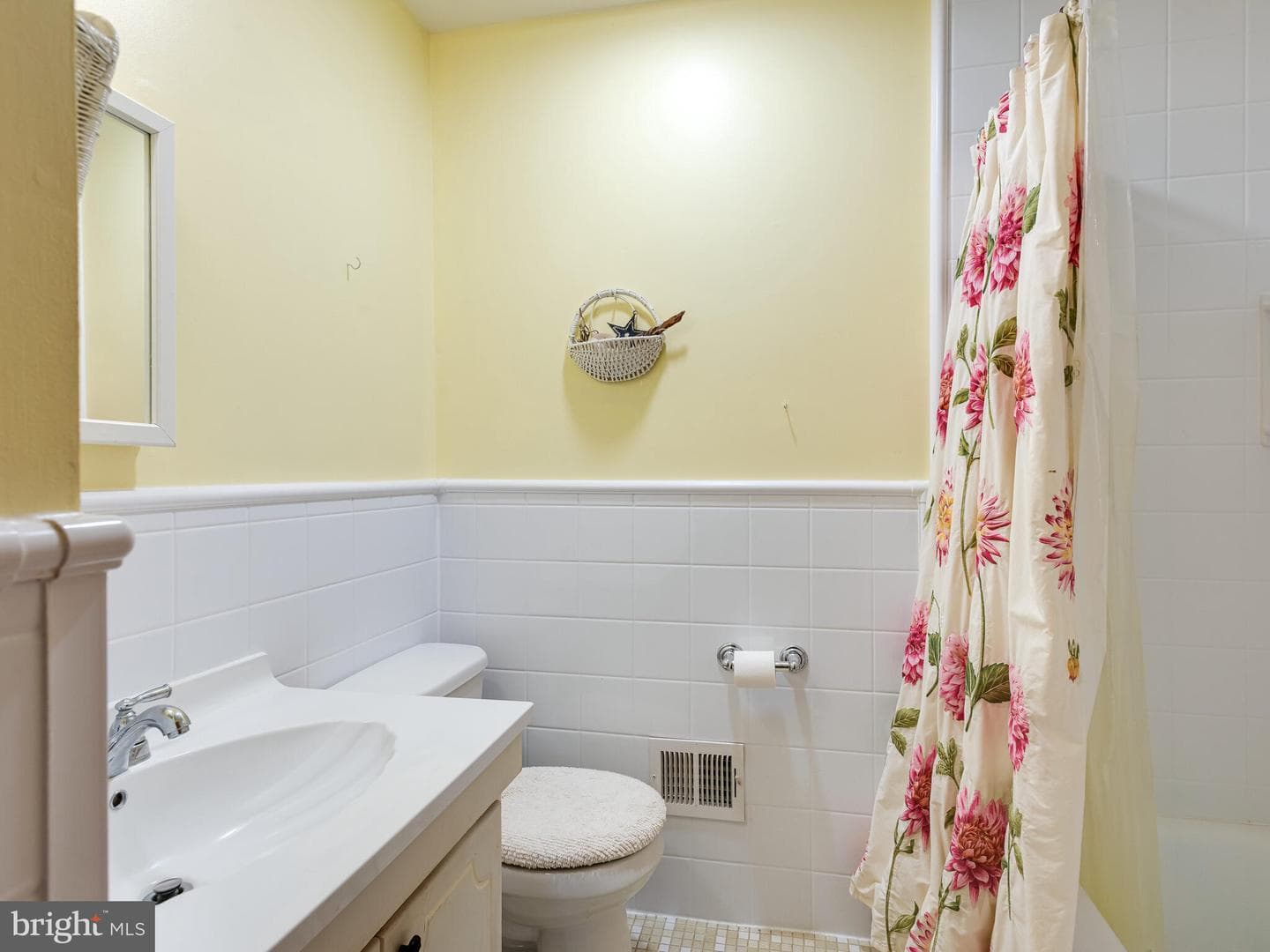 5 Tudor Lane photo 28