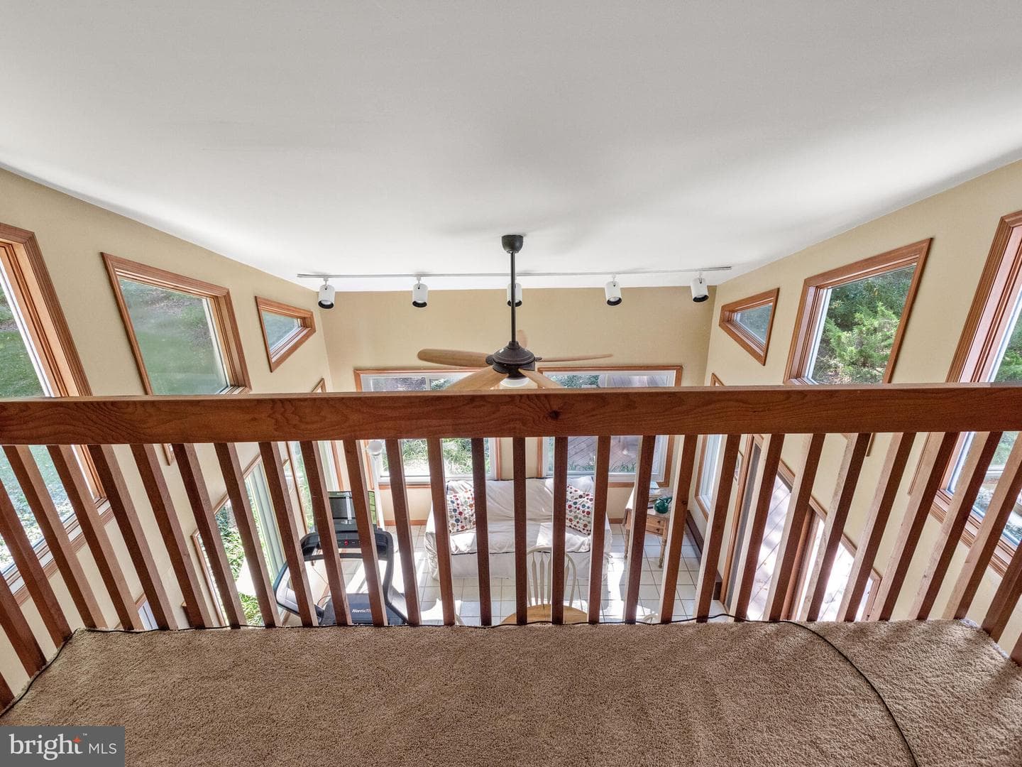 5 Tudor Lane photo 33