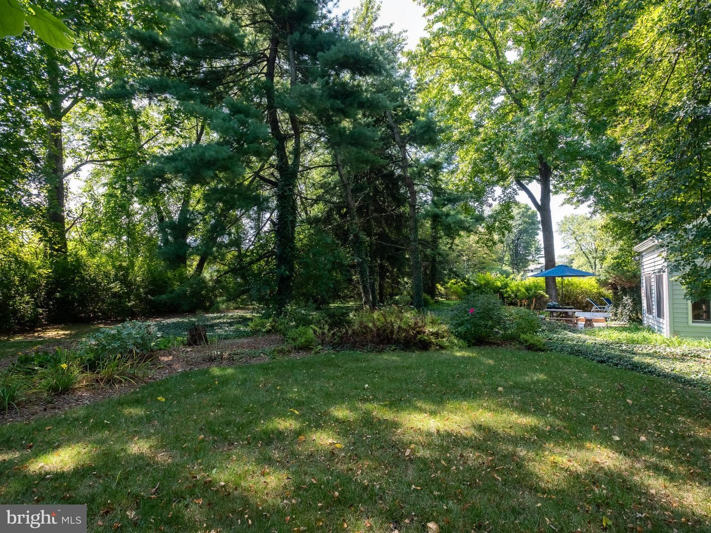 5 Tudor Lane photo 42