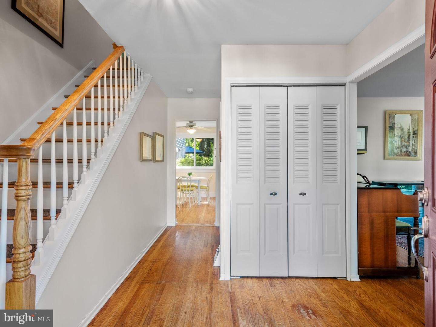 5 Tudor Lane photo 5