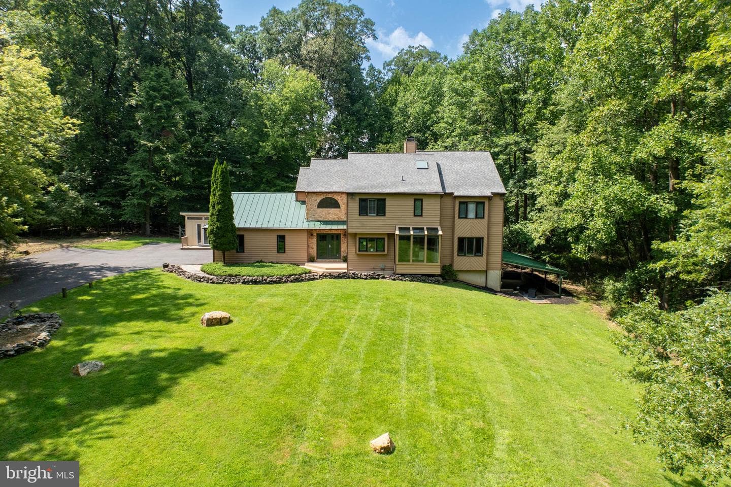 704 N Whitford Road photo 4