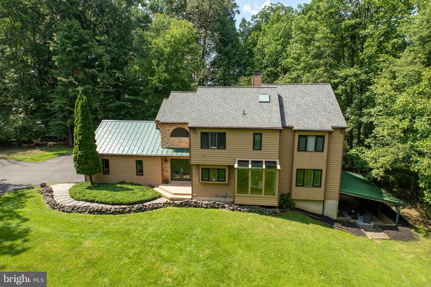 704 N Whitford Road photo 5