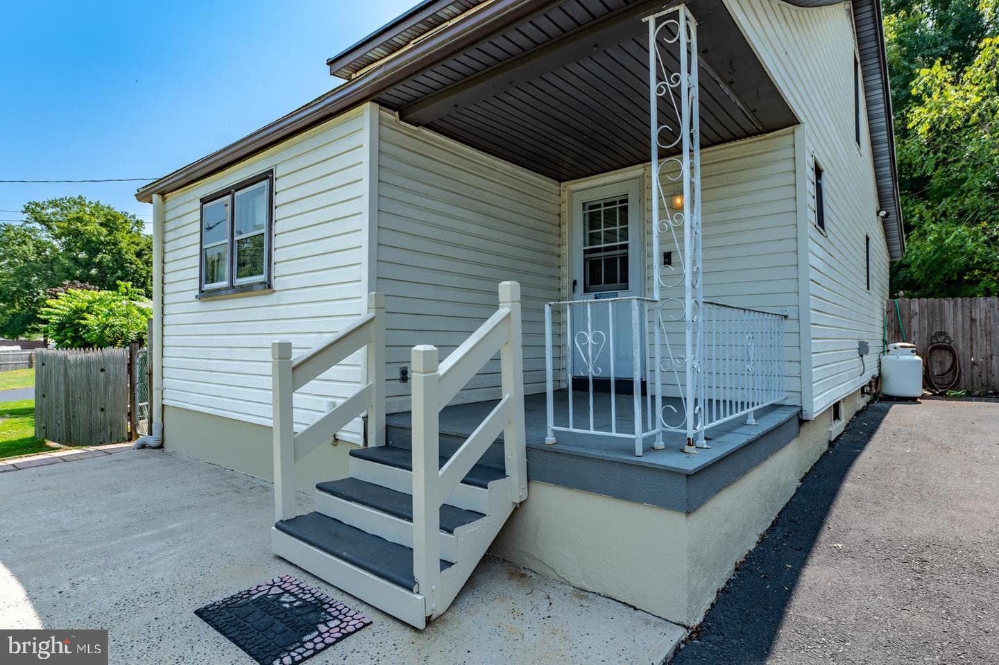 362 Fricks Lock Road photo 2