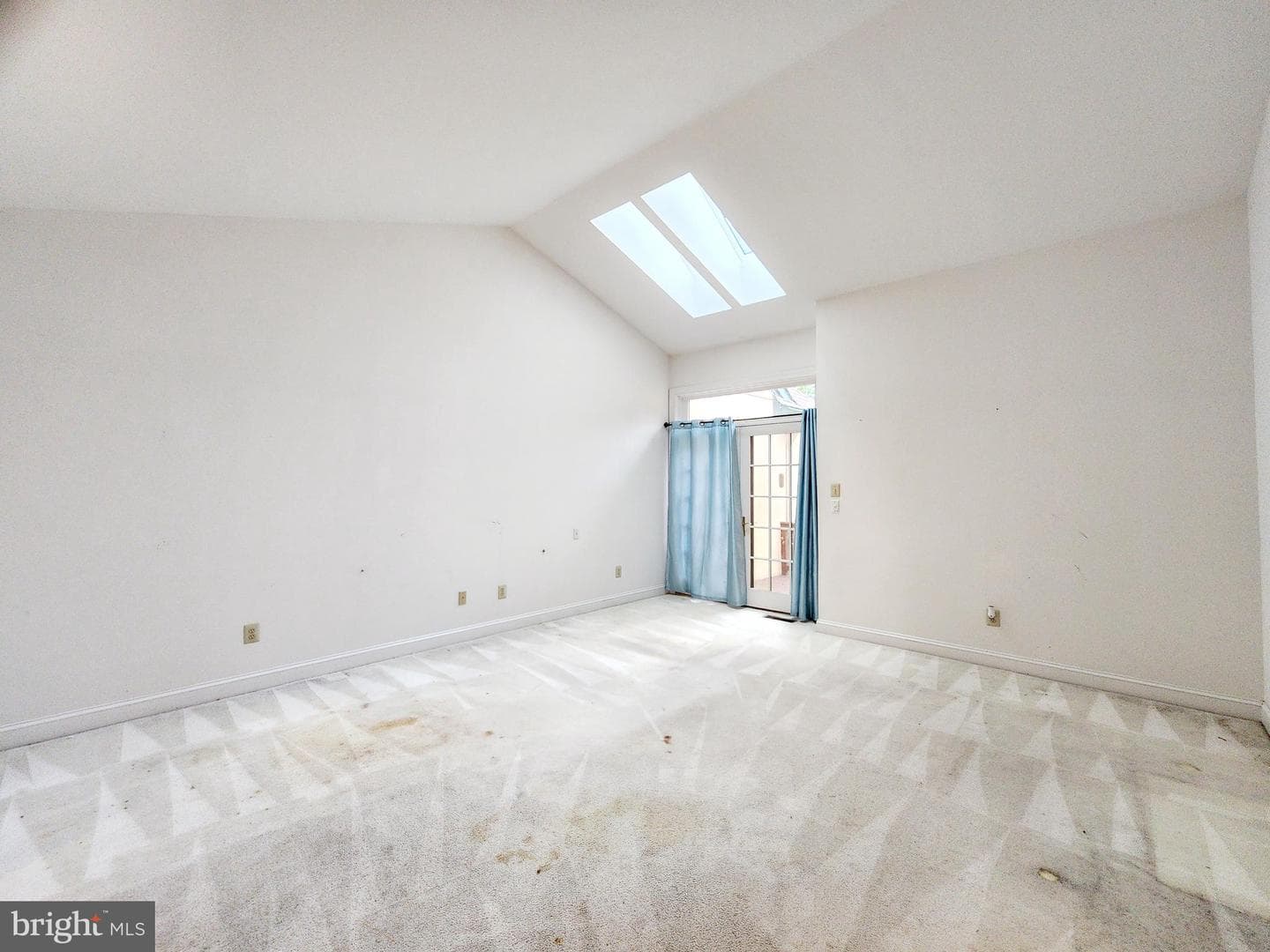 1393 Springton Lane photo 16
