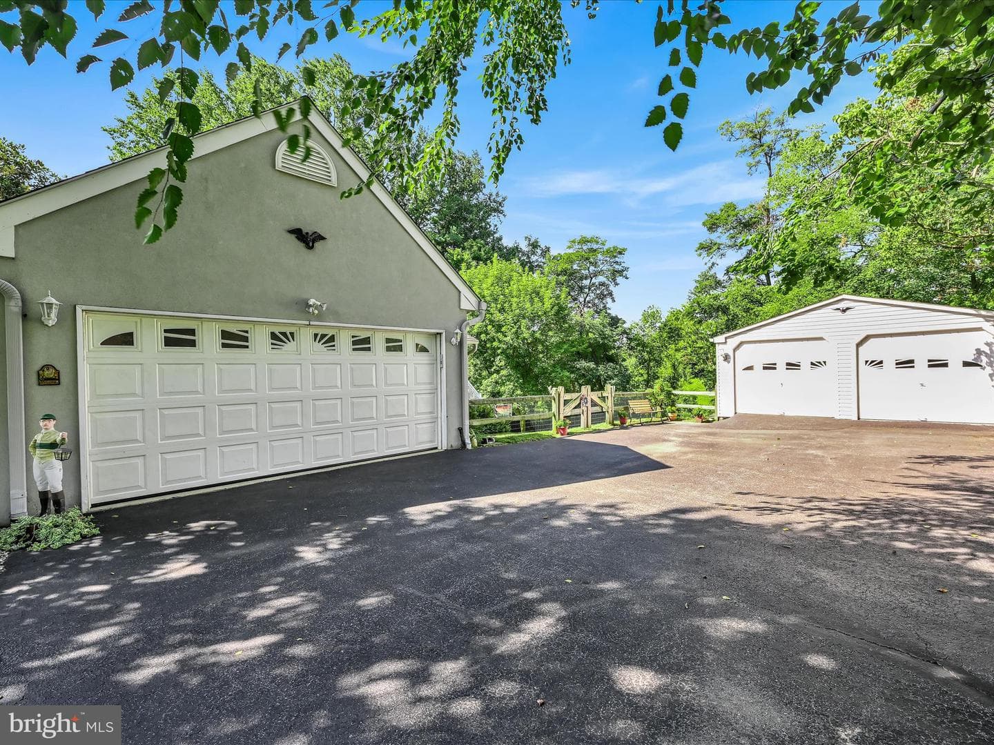 411 Columbine Drive photo 32