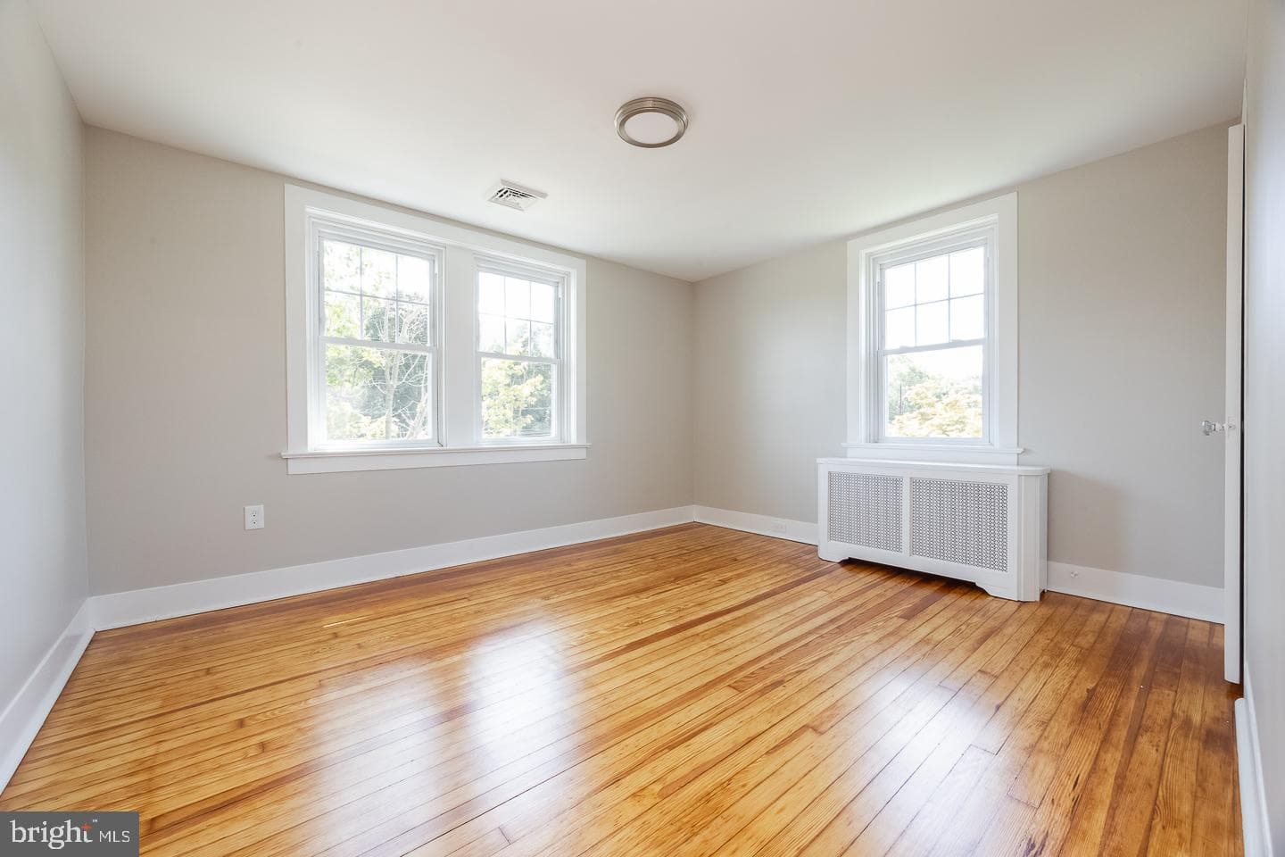 401 W Lancaster Avenue photo 18