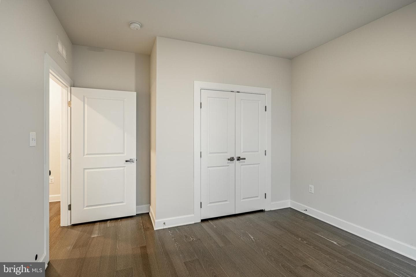 1619 Phillips Drive photo 16