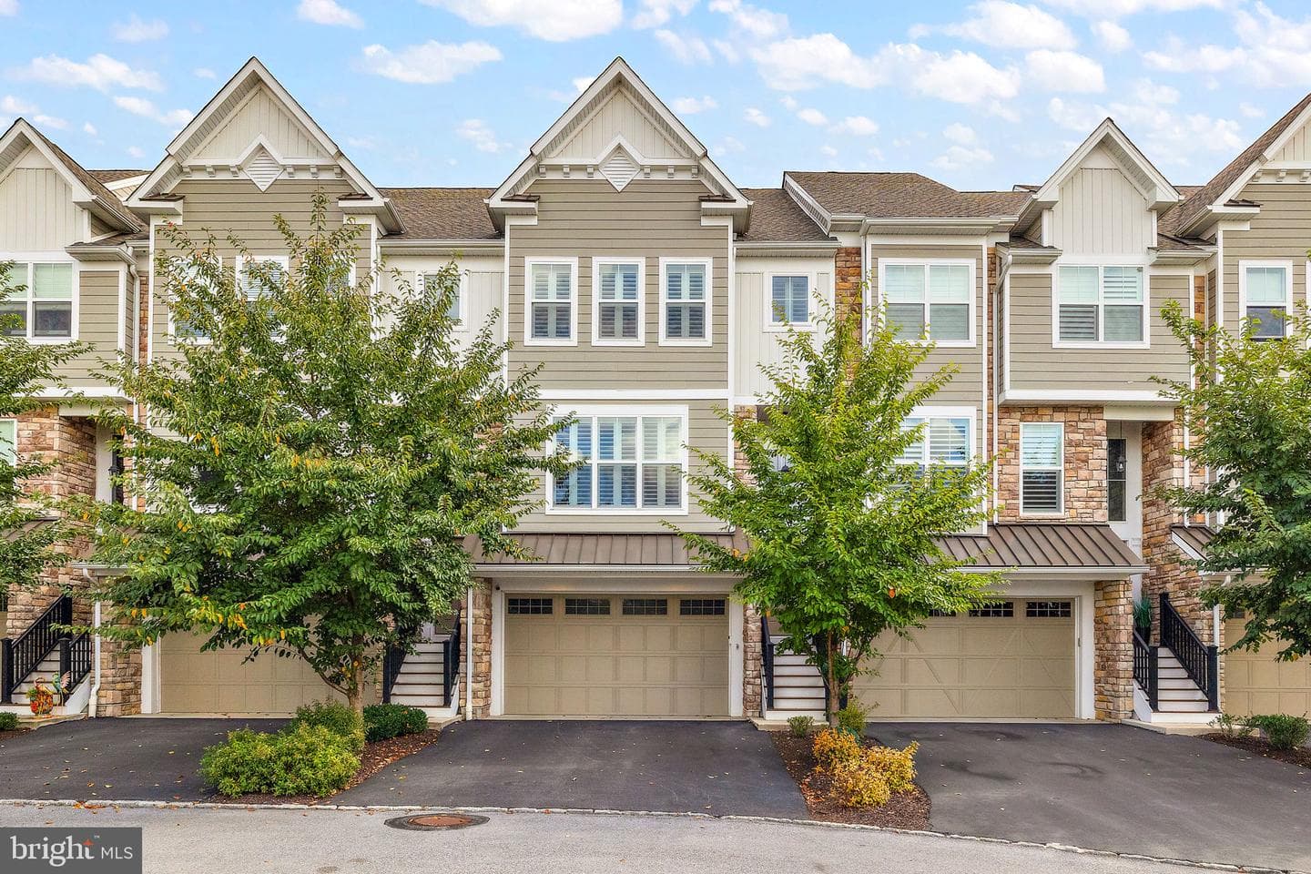 34 New Countryside Drive photo 1