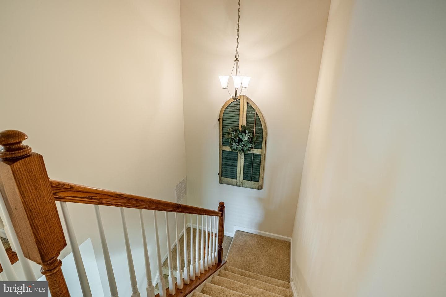 1245 Derry Lane photo 19