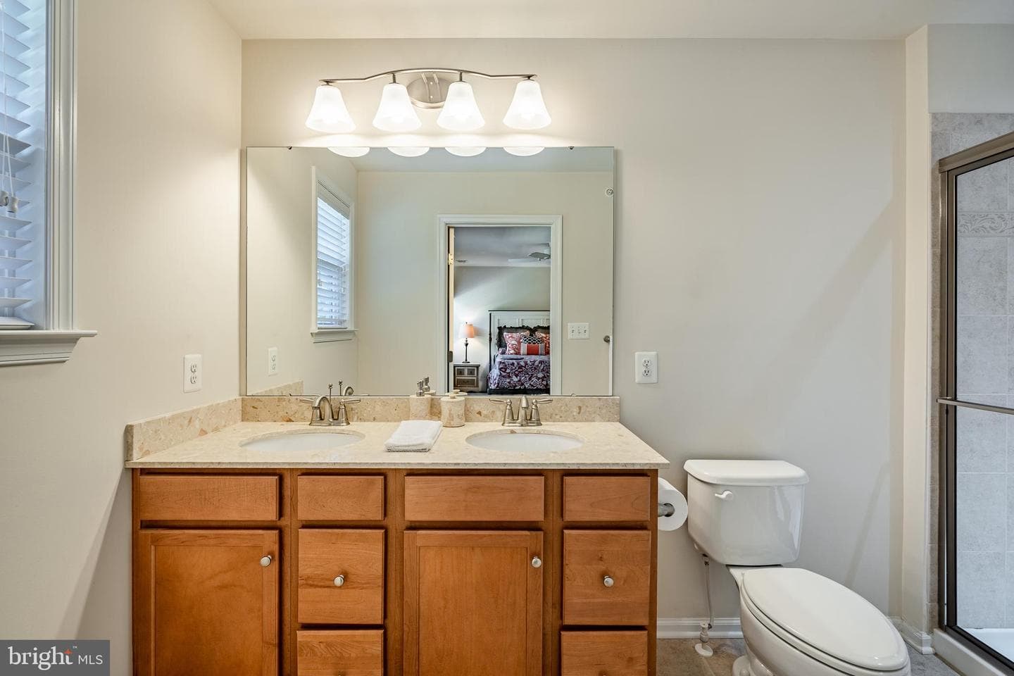 1245 Derry Lane photo 24