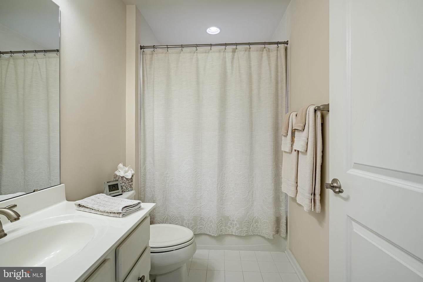 1245 Derry Lane photo 28