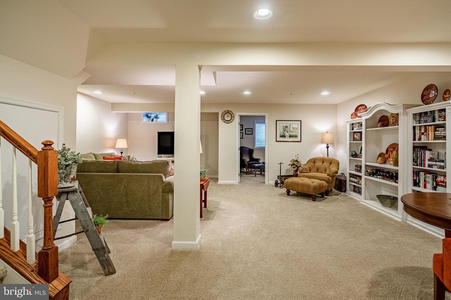 1245 Derry Lane photo 31