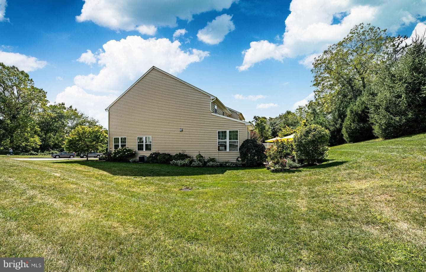 1245 Derry Lane photo 37