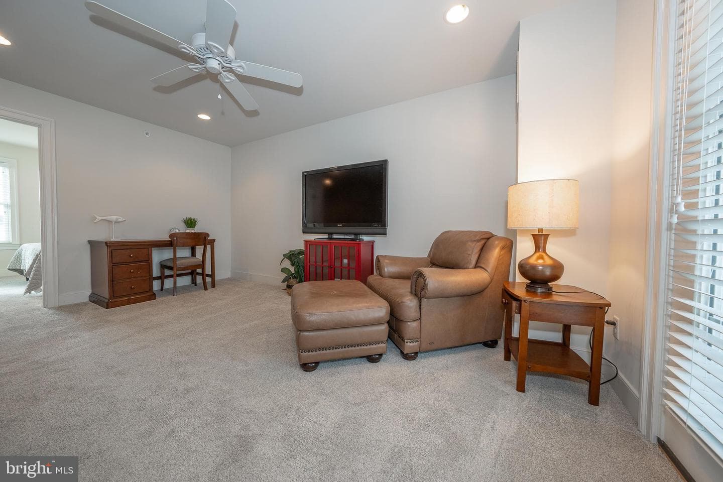 611 W Mulberry Street photo 24