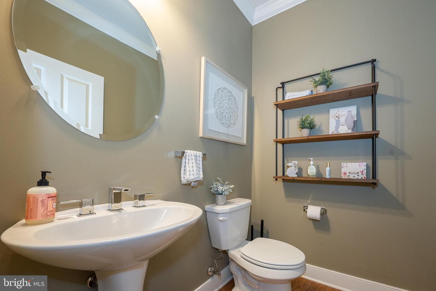 611 W Mulberry Street photo 7