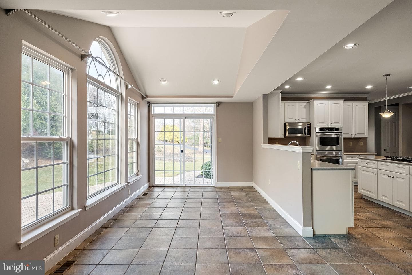 401 Indian Run Road photo 19