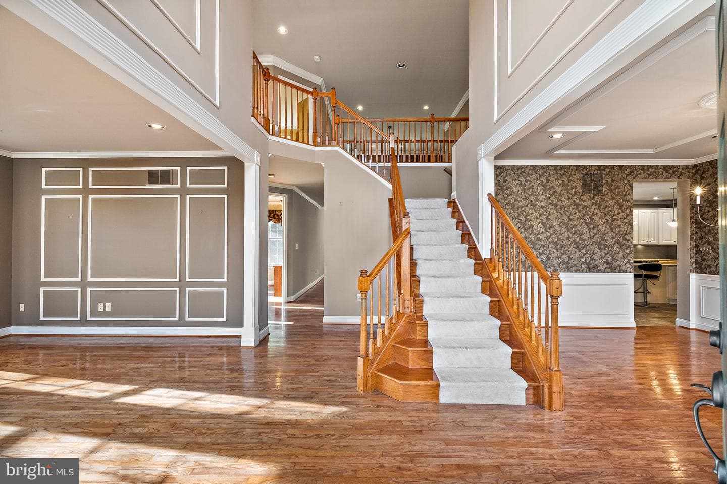 401 Indian Run Road photo 6