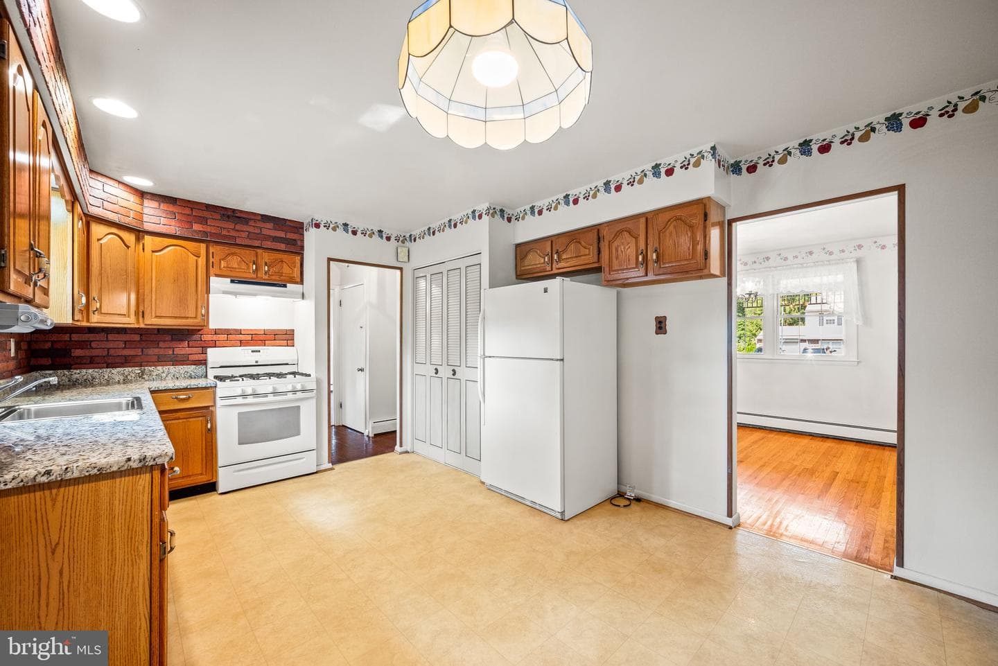 1254 Ravens Lane photo 13