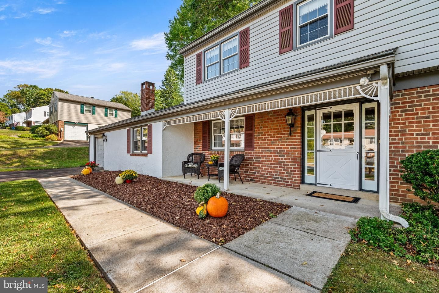 1254 Ravens Lane photo 4