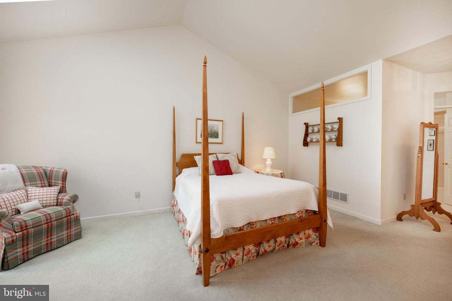 1386 Springton Lane photo 22