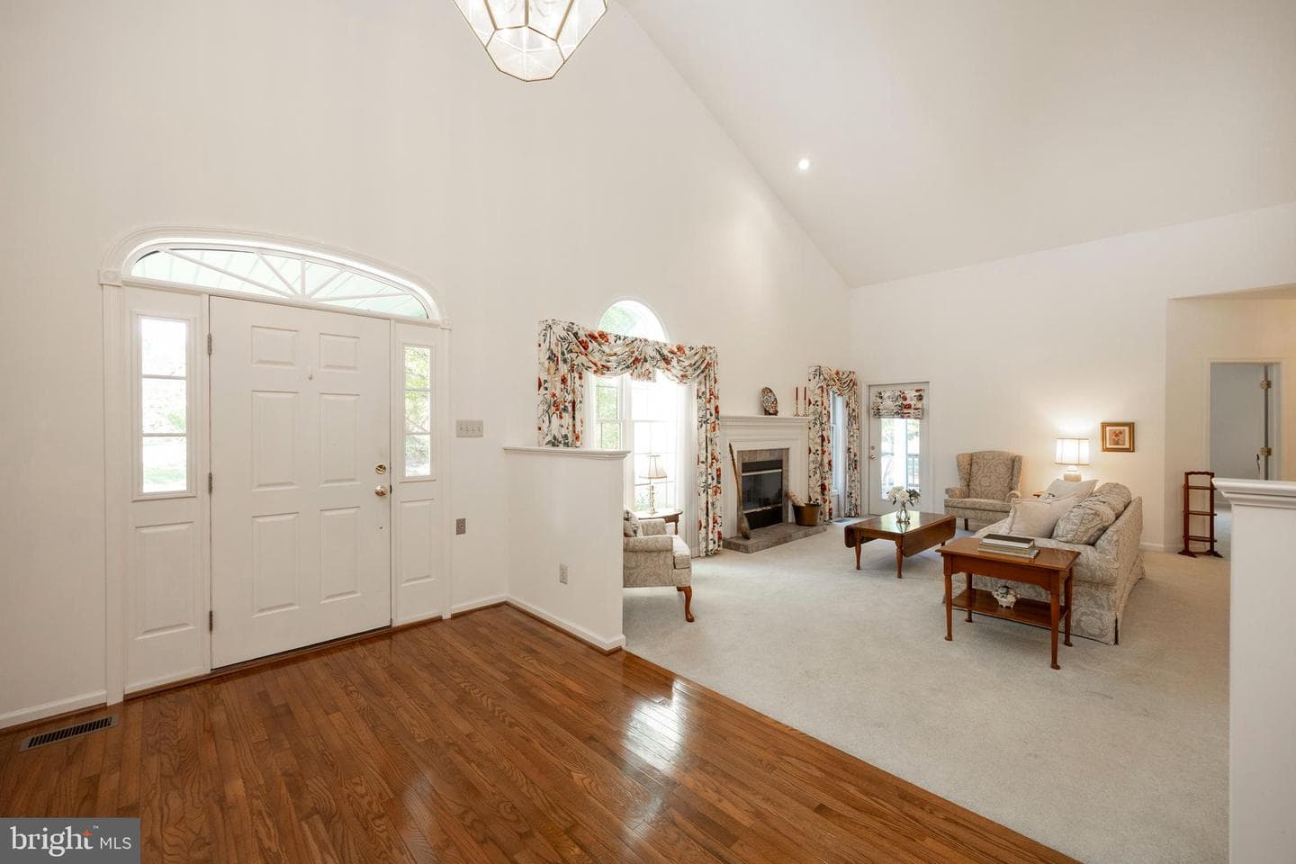 1386 Springton Lane photo 6