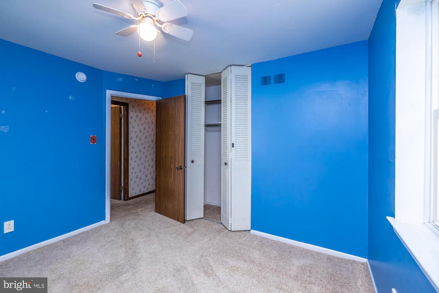 110 Glamorgan Court photo 31