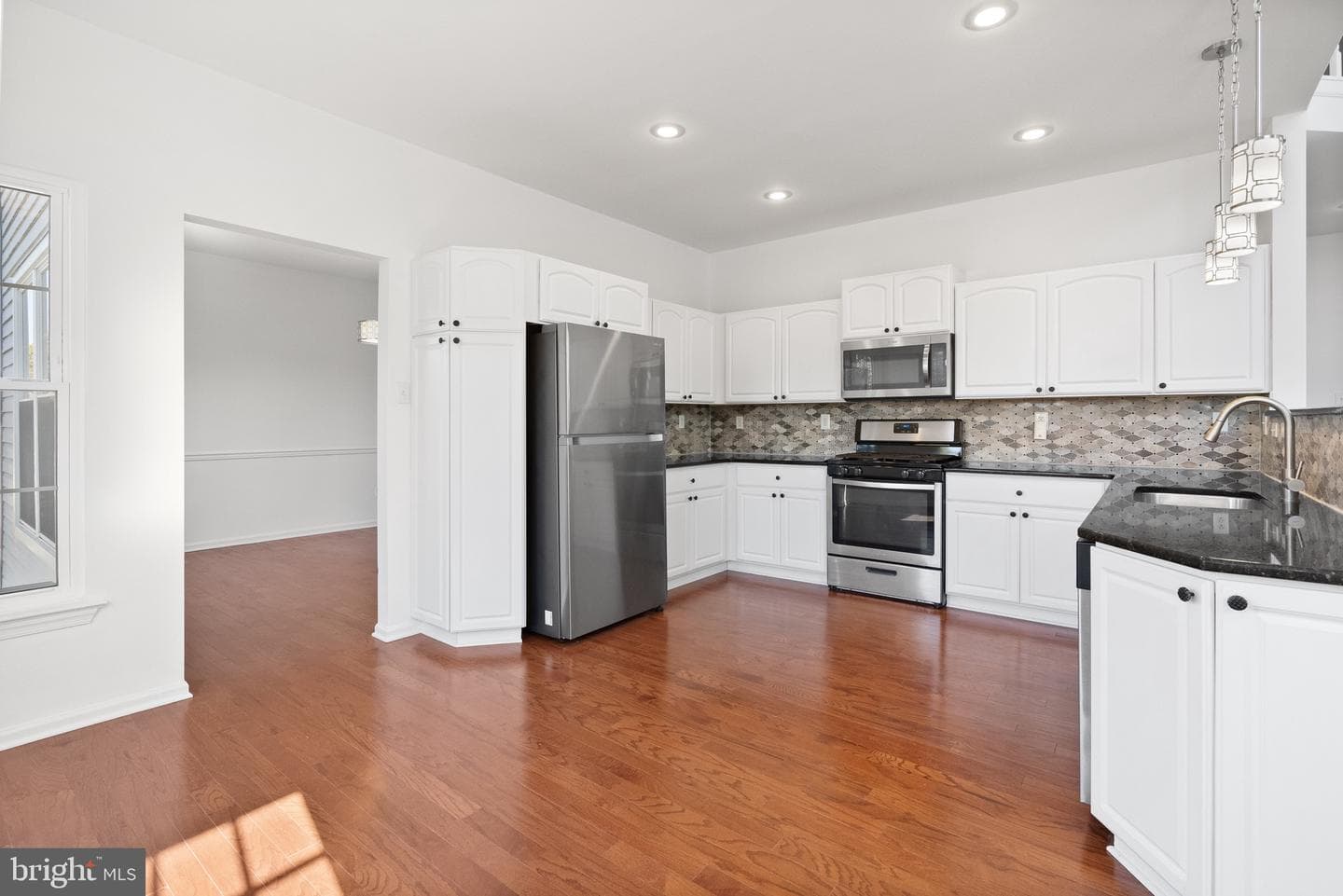21 N Danbury Circle photo 6