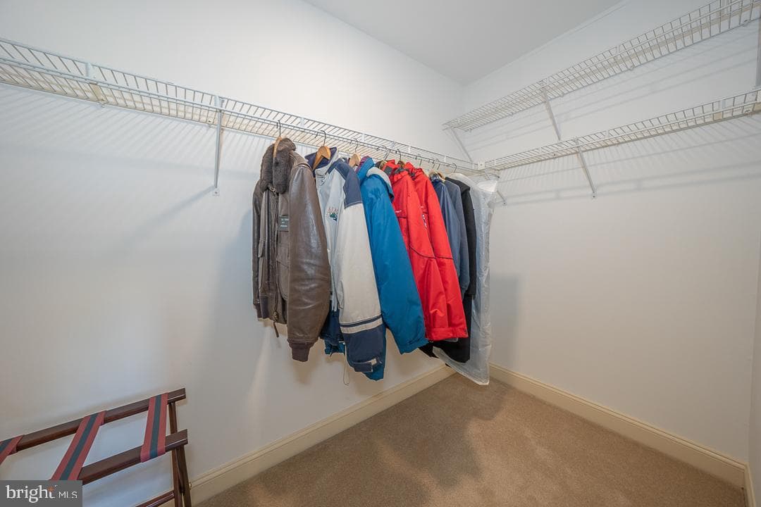 20 Daylesford Boulevard photo 35