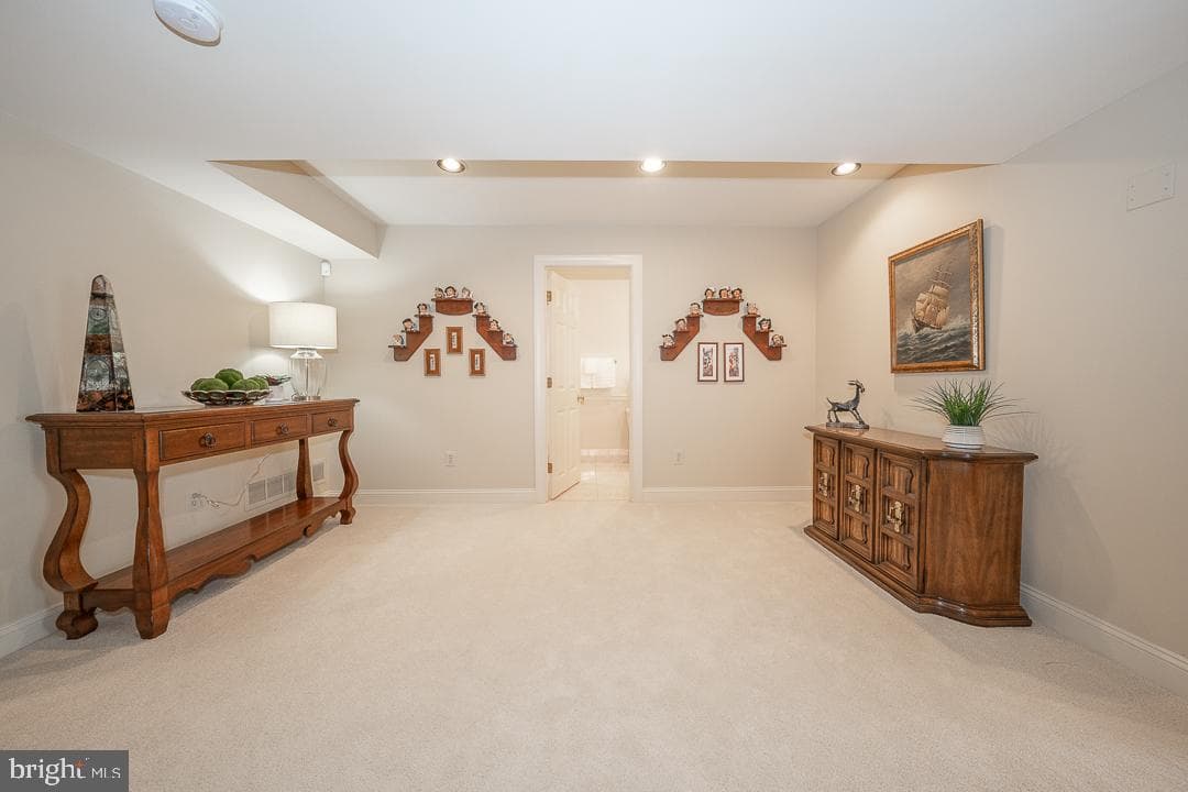 20 Daylesford Boulevard photo 41