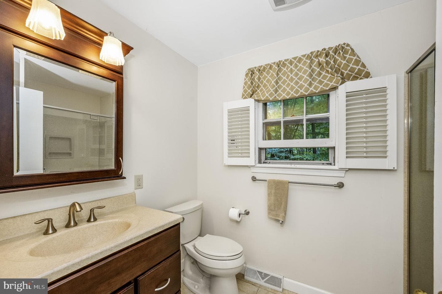 112 Reynard Drive photo 18