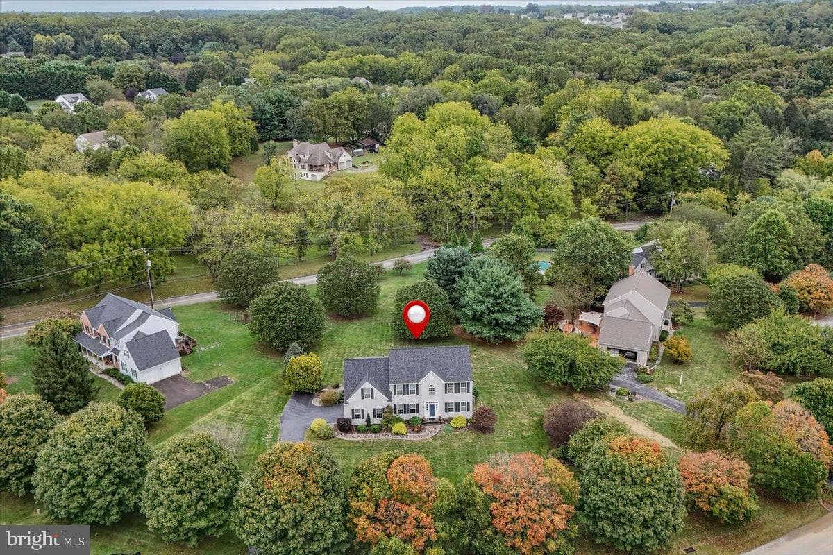 10 Spring Hill Drive photo 40