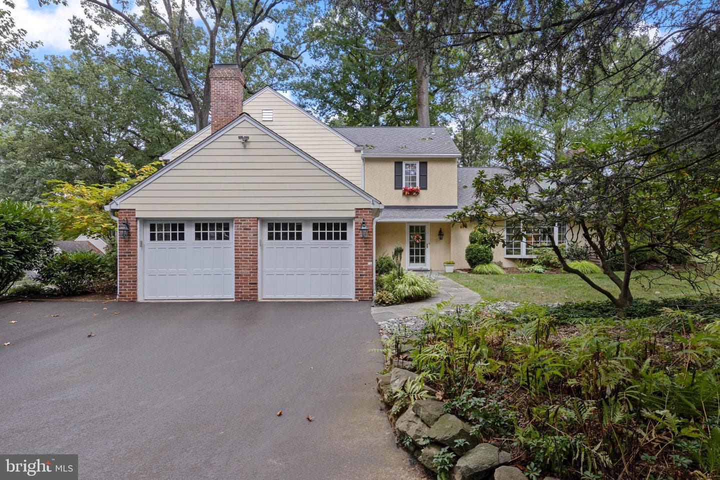 456 Margo Lane photo 4